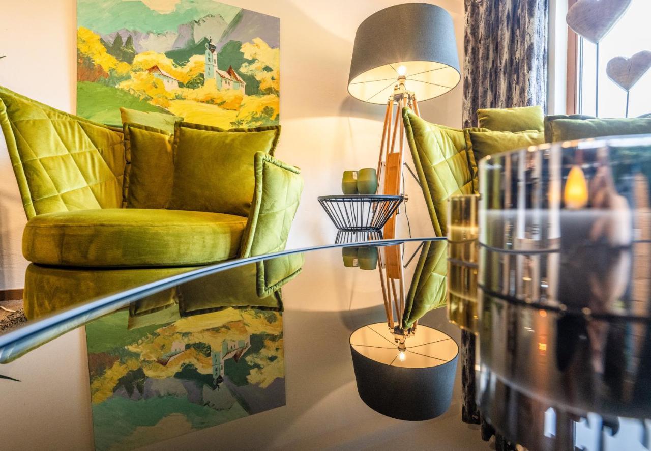 Hotel Bayern - Adults Only - Mit Zugspitzblick - Eibsee-naehe - Wellnessbereich - Naturpool Im Sommer