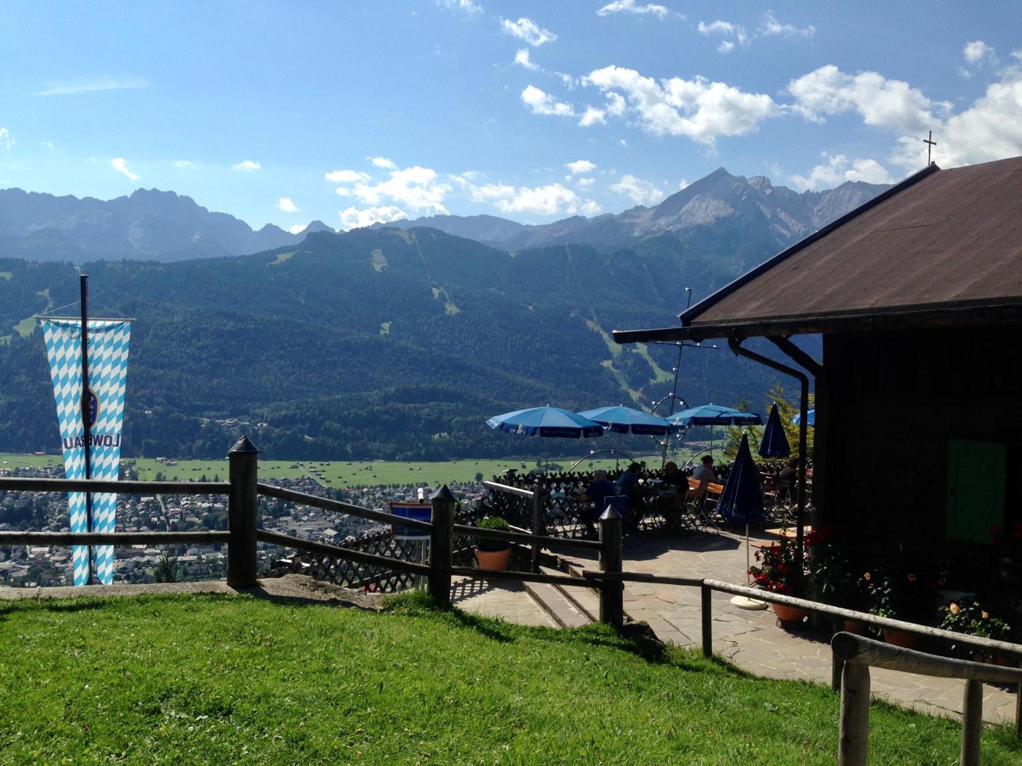 Hotel Bayern - Adults Only - Mit Zugspitzblick - Eibsee-naehe - Wellnessbereich - Naturpool Im Sommer